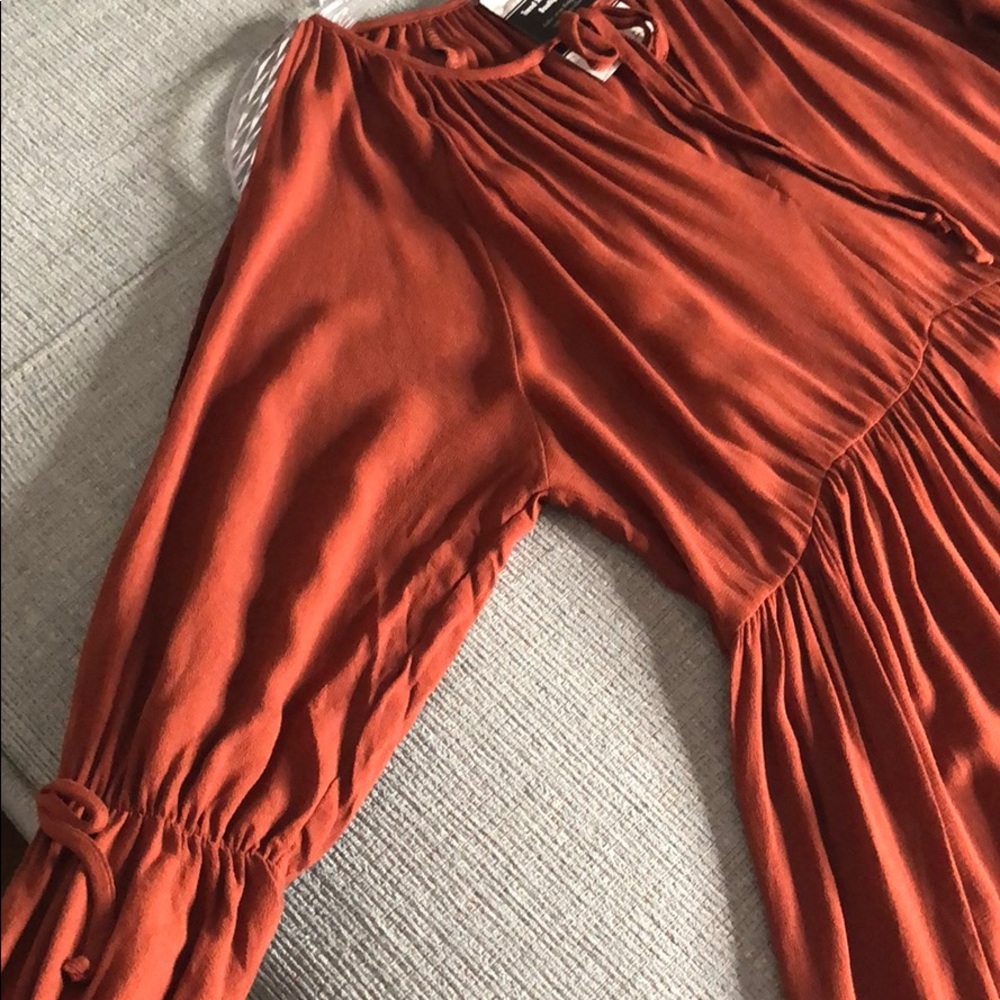 BRICK TUNIC BABY DOLL COLD SHOULDER TOP - Picture 6 of 8